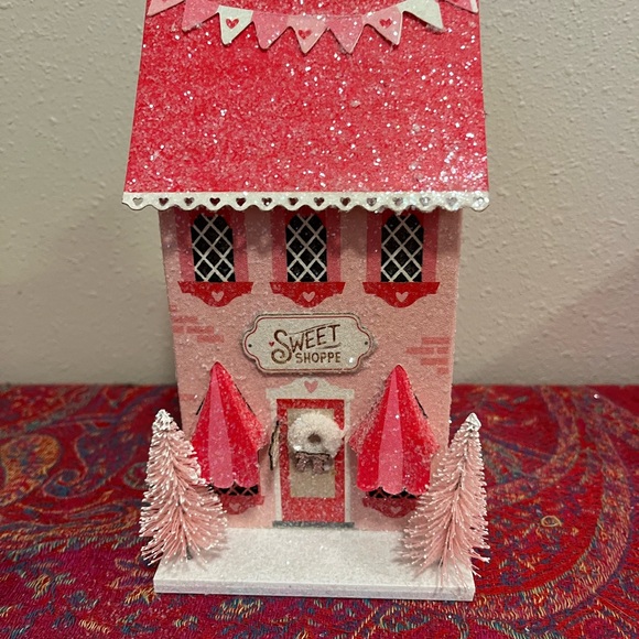 My Minds Eye Valentine’s Villages! In Stock, ready to ship! SWEETS SHOPPE! - Picture 3 of 7